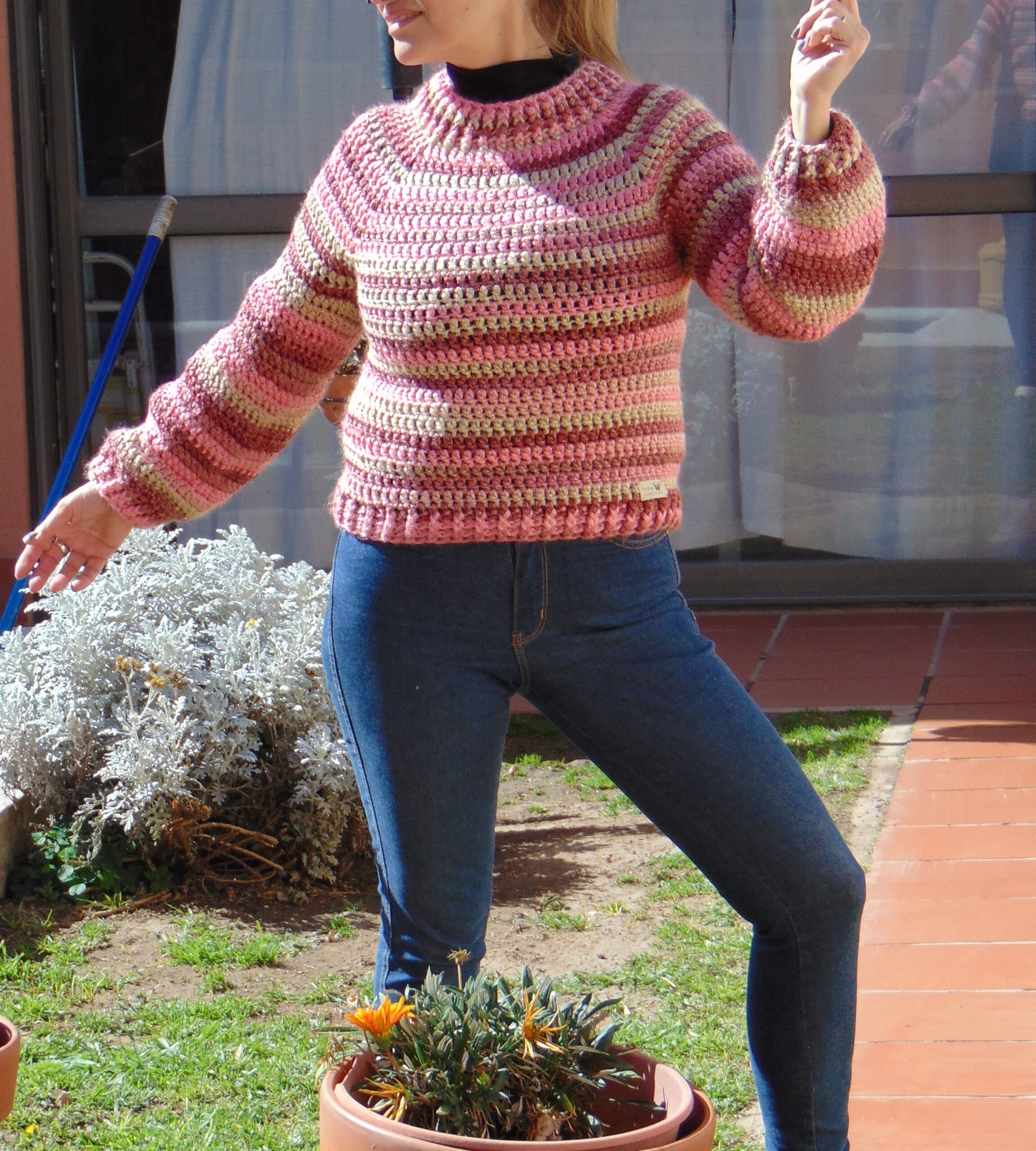 SWEATER TEJIDO A CROCHET
